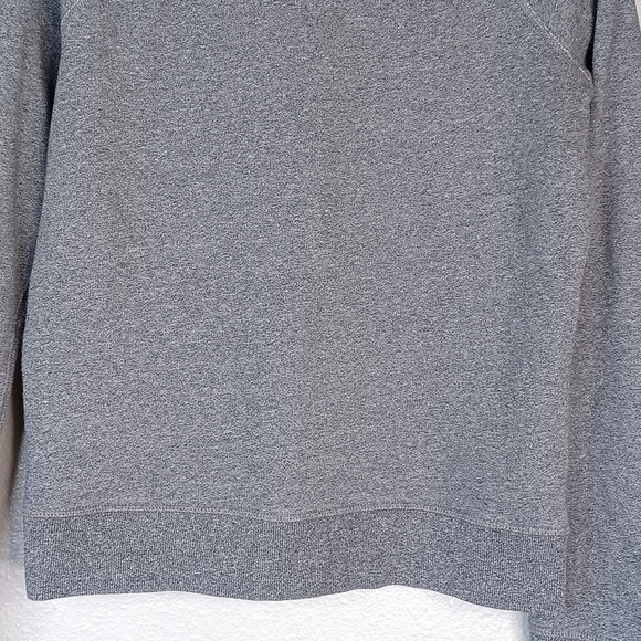 Aritzia TNA Graphic Pullover Crewneck Sweater - Picture 8 of 12